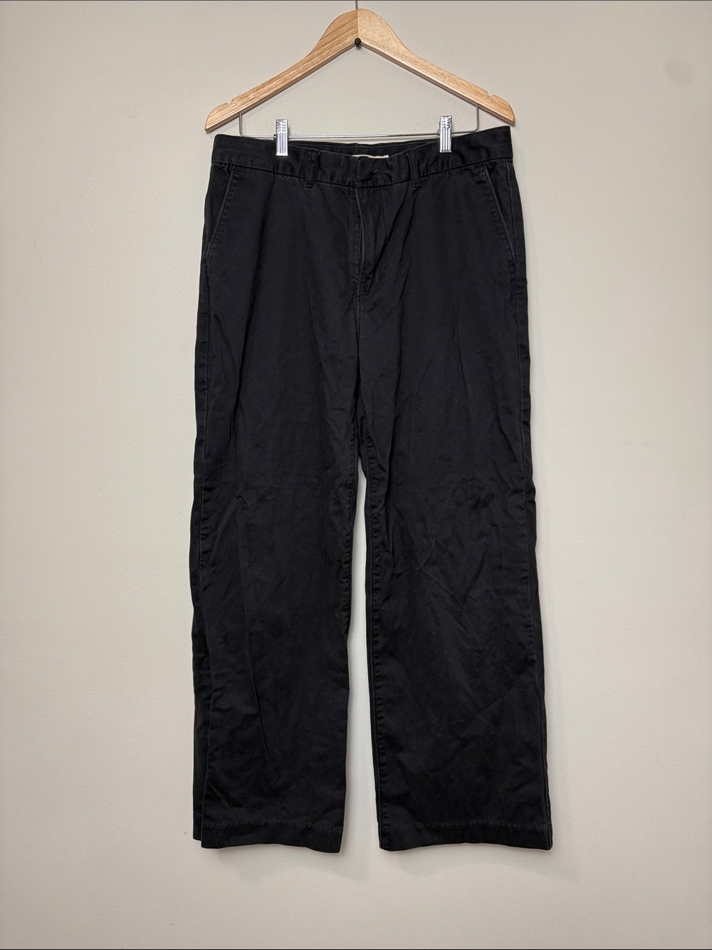 Levi’s baggy trouser Black Casual Pants size 31